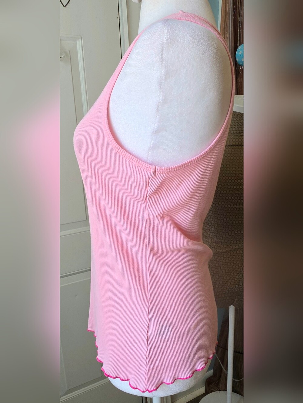Betsey Johnson Betseyville Ribbed Tank w/ Lettuce Hem Womens M Pink Bow Deatil - Picture 3 of 11
